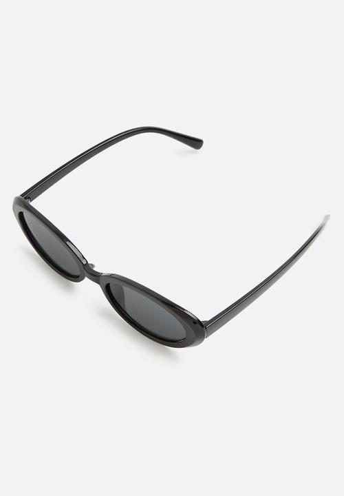 Superbalist - Chichi oval sunglasses - black