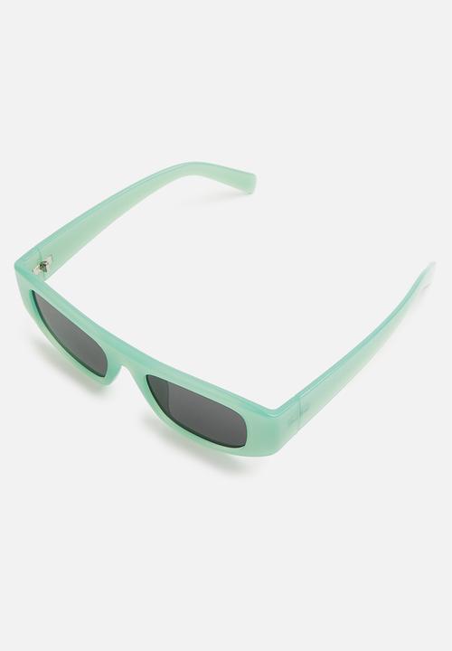 Superbalist - Jana retro sunglasses - green