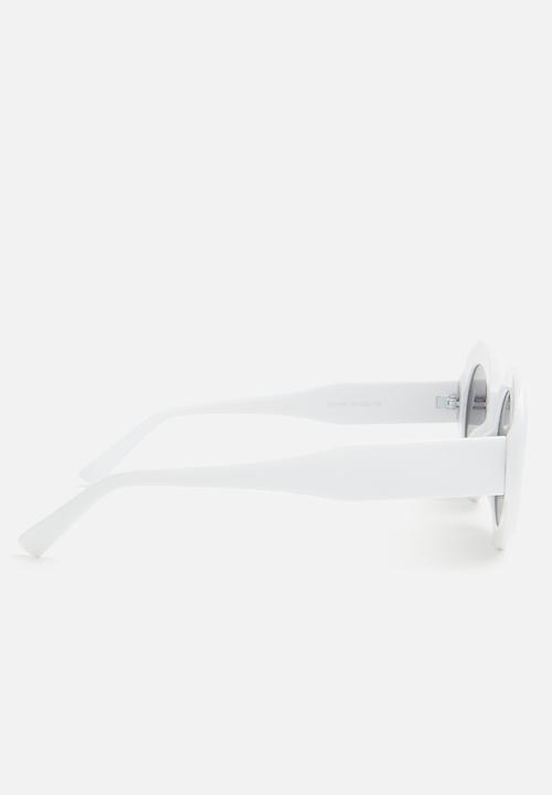 Superbalist - Gia oval sunglasses - white
