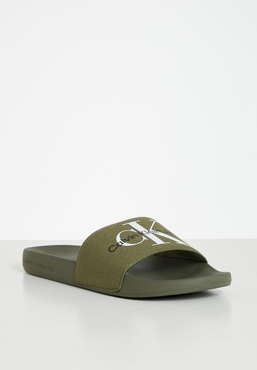 Calvin Klein - Slide monogram - burned olive