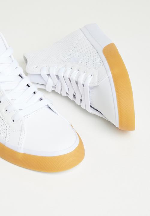 DC - Manual hi - white & gum