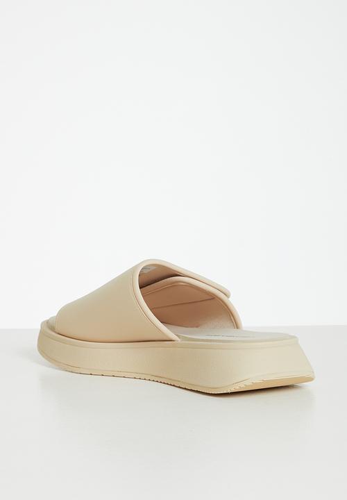 Calvin Klein - One-strap sandal - tuscan beige