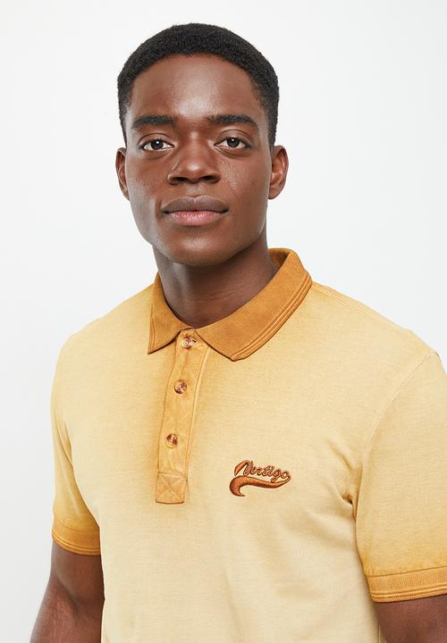 Vertigo - Vertigo embroidered reverese pigment dyed golfer - buckthron brown