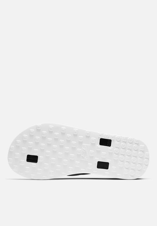 Nike - Nike on deck - black & white-black