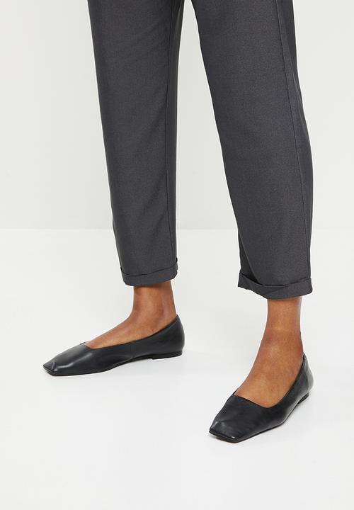 edit Maternity - Maternity drawstring tapered leg pant - black