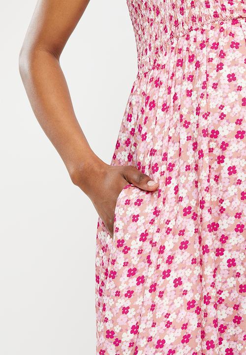 Cotton On - Maternity friendly bloom shirred midi dress - molly meadow rich fuchsia