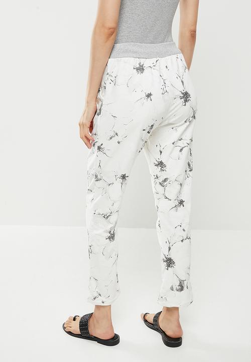 Stella Morgan - Printed knit capri pants - grey 
