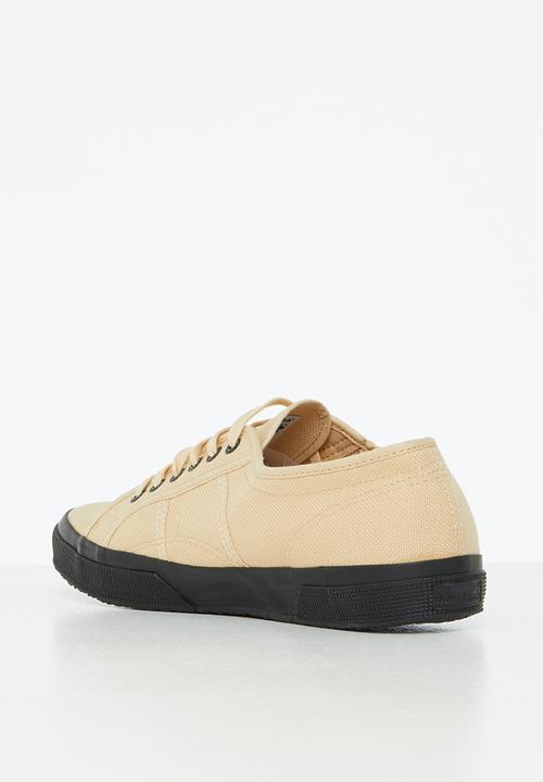 SUPERGA - 2750 Cotu classic - alr almond buff & black trim