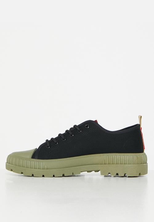 UrbanArt - Scout 2 can - black