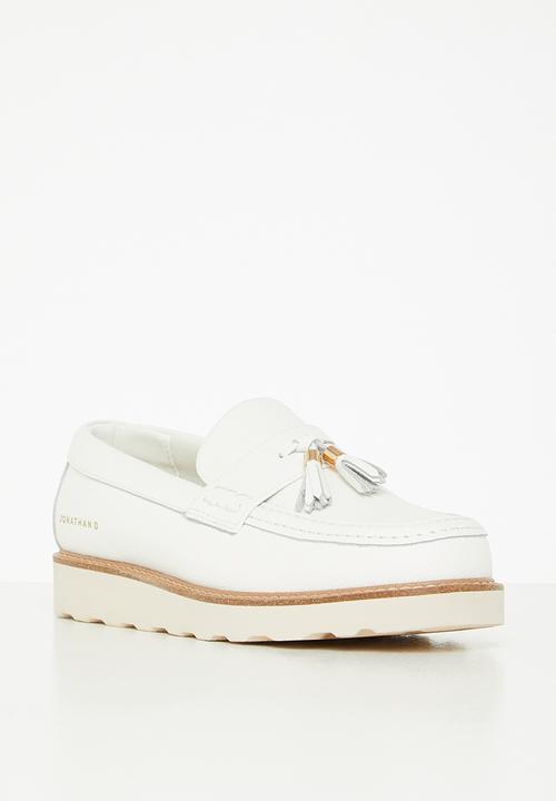 Jonathan D - J Scout genuine leather loafer - white