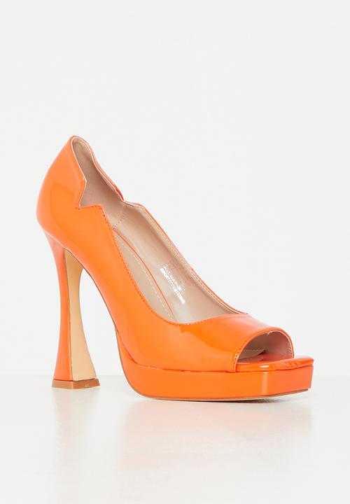 Rock & Co - Pacha 1 platform peep court heel - orange