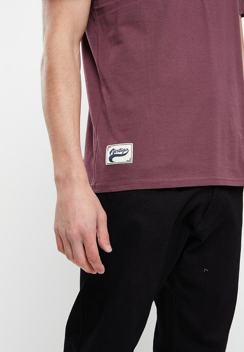 Vertigo - Vertigo flock crew tee - egg plant
