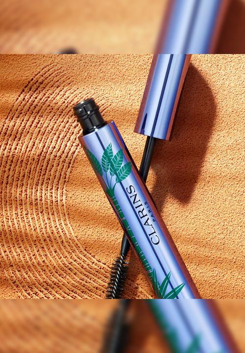 Clarins - Wonder Perfect 4D Waterproof Mascara - Intense Green