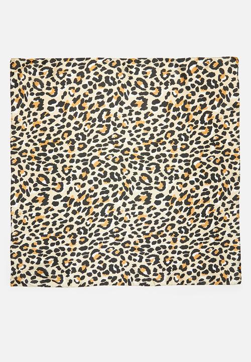 Superbalist - Leopard print neckerchief - beige & black