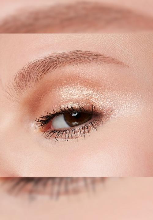 MAC - Bubbles & Bows Sparkler Eye Shadow - Don't Burst My Bubbly