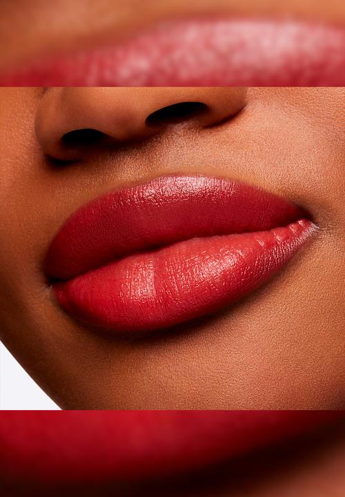 MAC - Powder Kiss Velvet Blur Slim Stick - Devoted To Chili