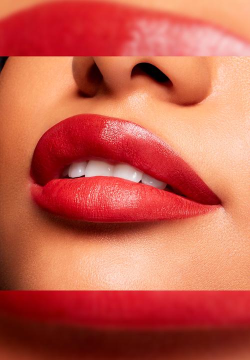 MAC - Powder Kiss Velvet Blur Slim Stick - Dubonnet Buzz