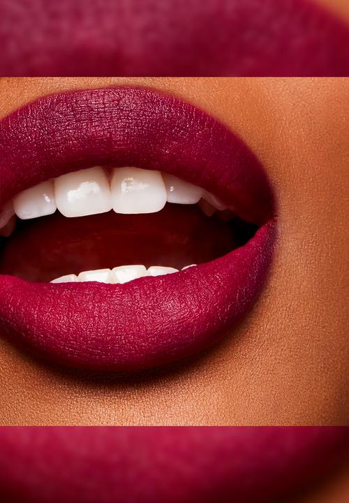 MAC - Powder Kiss Velvet Blur Slim Stick - Wild Rebel