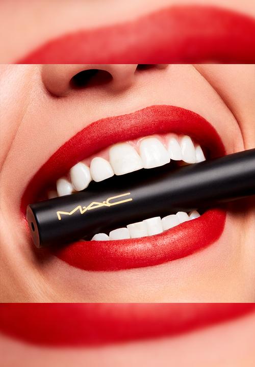 MAC - Powder Kiss Velvet Blur Slim Stick - Pumpkin Spiced