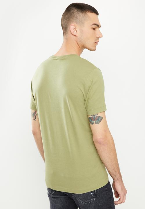 Calvin Klein - Dynamic ck center chest tee - faded olive