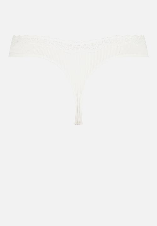 Hunkemoller - Lola string thong - off white