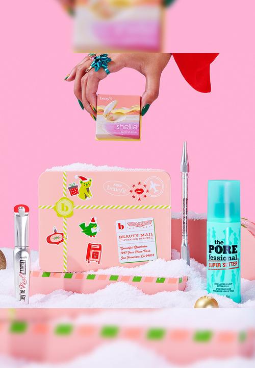 Benefit Cosmetics - Forward to Gorgeous
