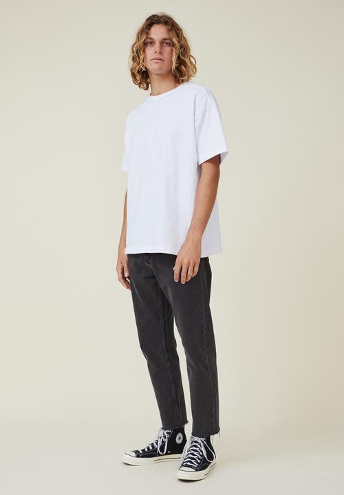 Cotton On - Crop tapered jean - raw hem black dawn