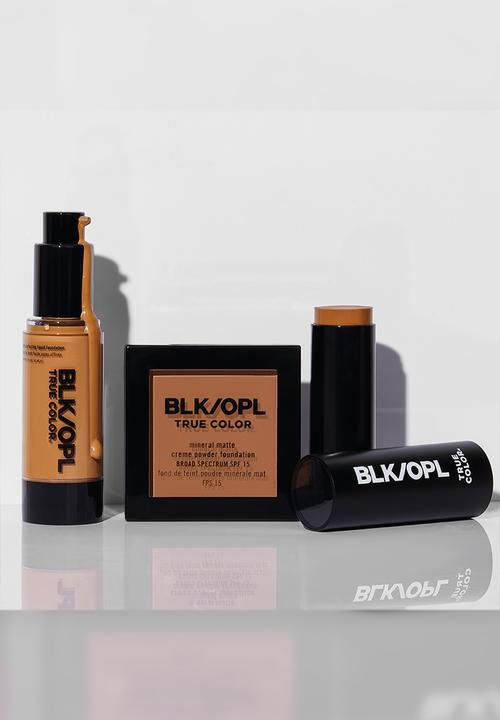 Black Opal - TRUE COLOR® Pore Perfecting Liquid Foundation - Hazelnut