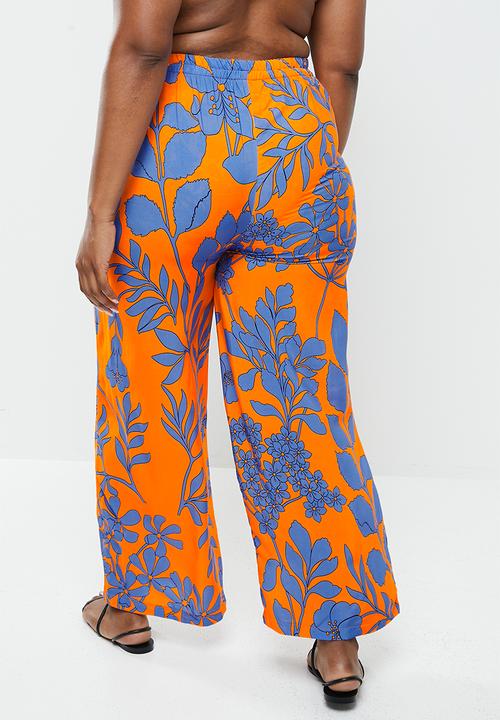 Me&B - Plus cropped wide leg printed pants - orange blue floral