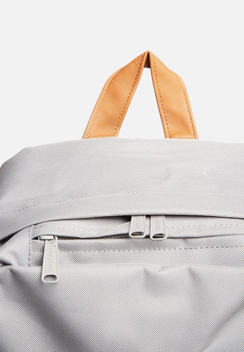 Herschel Supply Co. - Pop Quiz