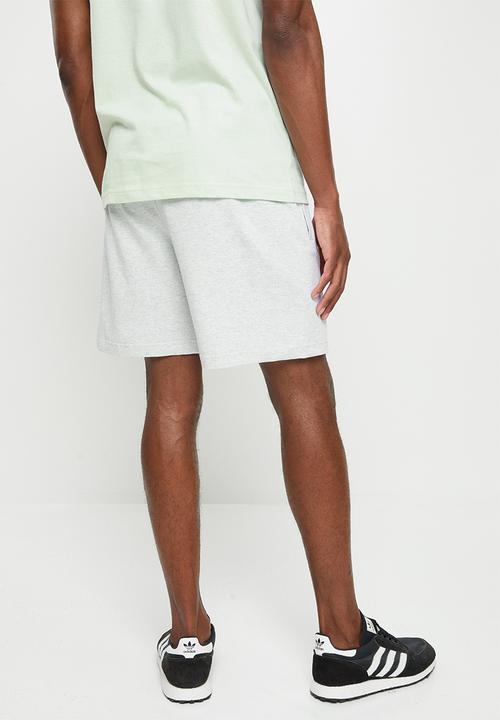 adidas Performance - M mh bosshortft - light grey heather