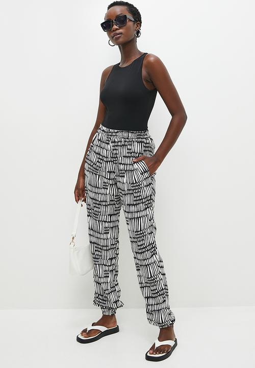 Superbalist - 2 Pack crew neck cutaway bodysuit -  black & white