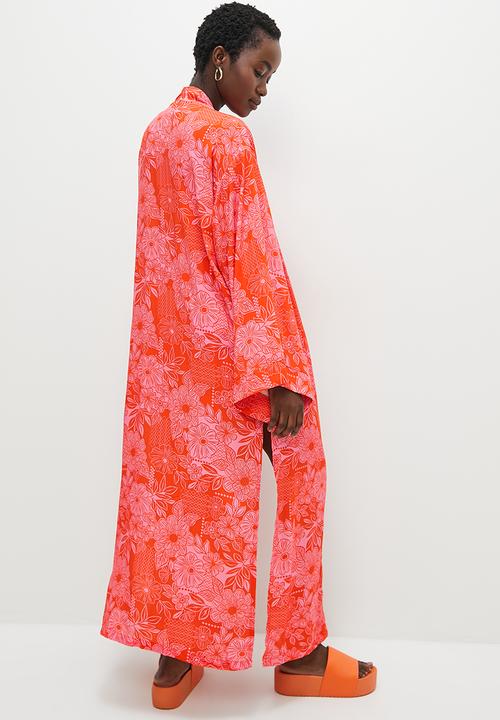 Superbalist - Longer length shaket - red basaed floral