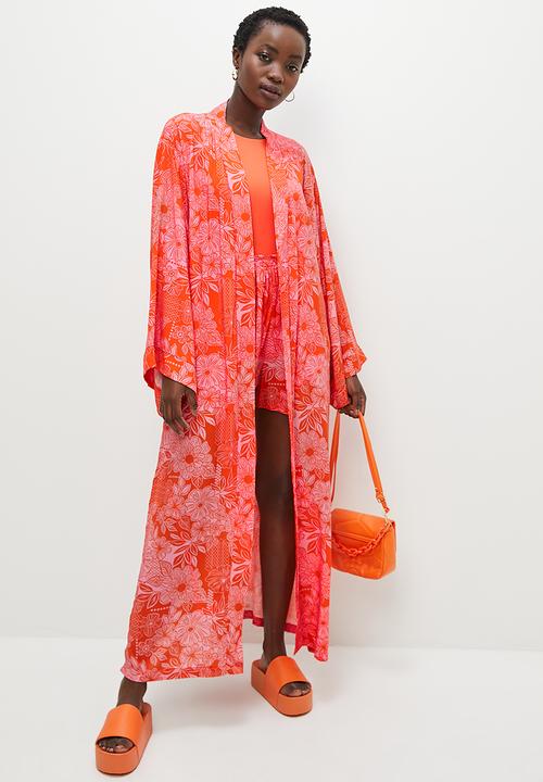 Superbalist - Longer length shaket - red basaed floral