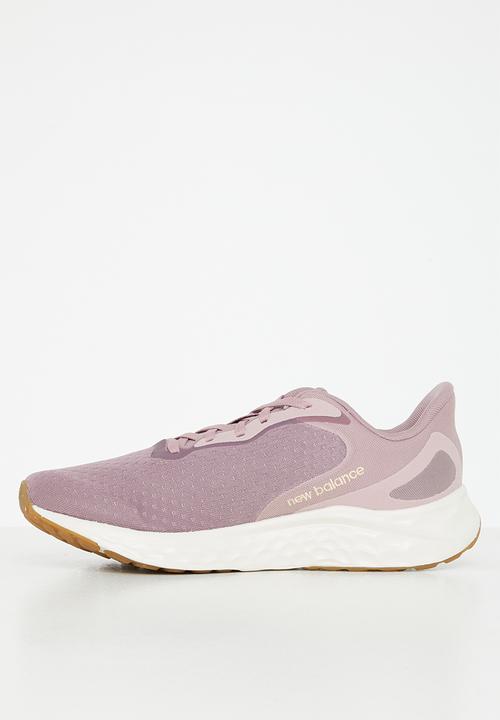 New Balance  - Fresh Foam Arishi V4