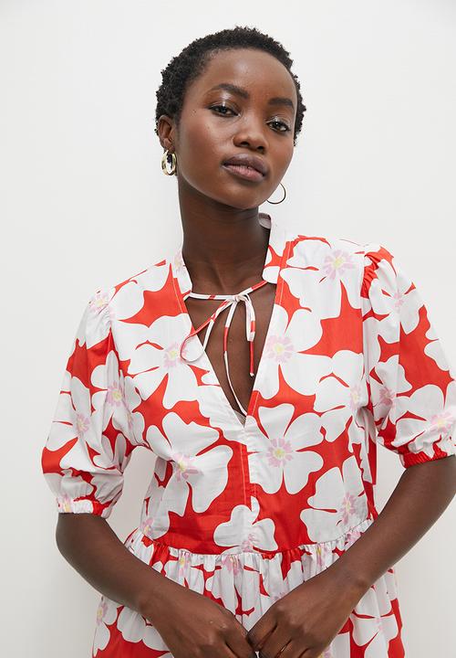 Superbalist - Printed tiered midi  dress - red daisy