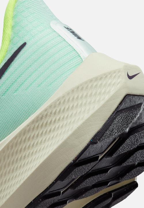 Nike - Nike air zoom pegasus 39 - barely green/cave purple-mint foam-volt