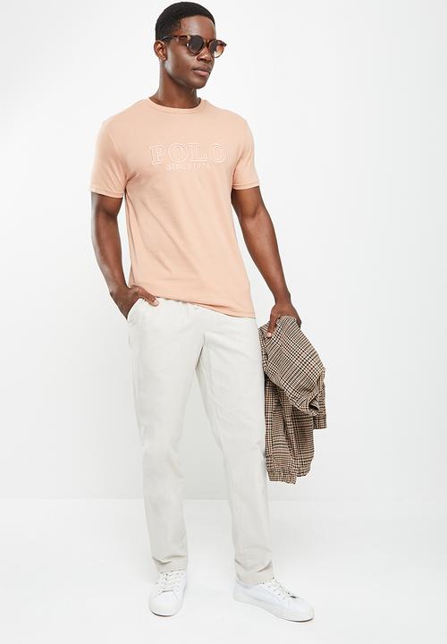 POLO - Men logo emb tee - neutral
