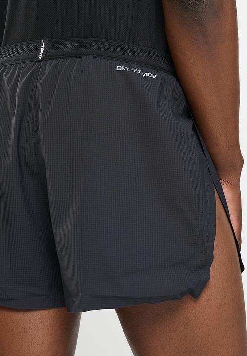 Nike - M nk aroswft 4in short - black & white