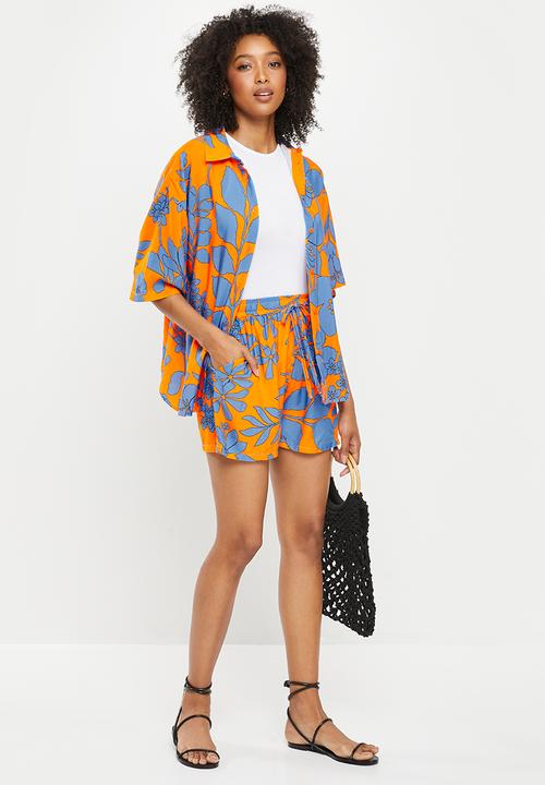Me&B - Elasticated shorts - orange blue floral