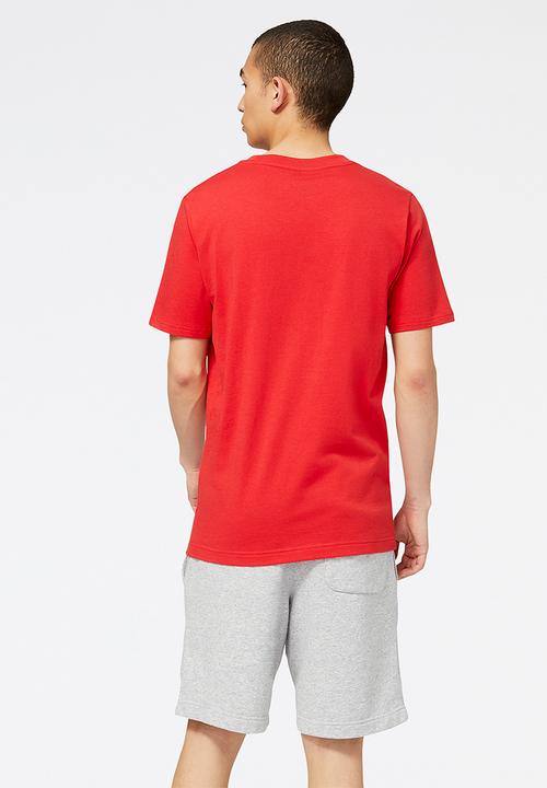 New Balance  - Nb classics core plus graphic tee - team red