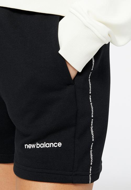 New Balance  - Nb essentials magnify fleece short - black