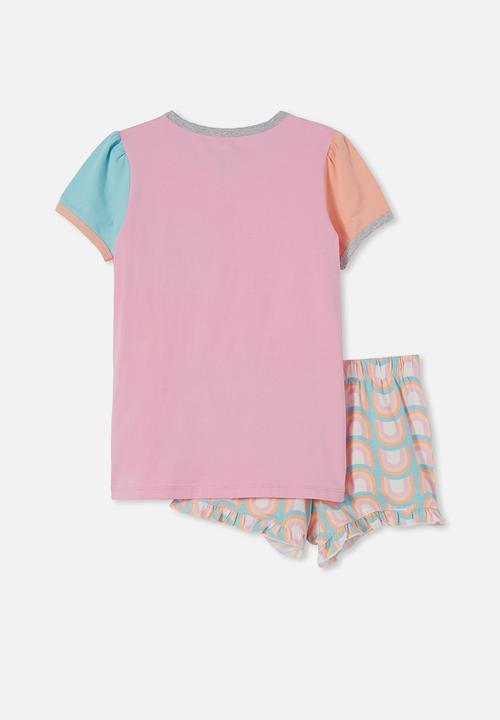 Cotton On - Fae short sleeve pyjama set - cali pink & colour block rainbows