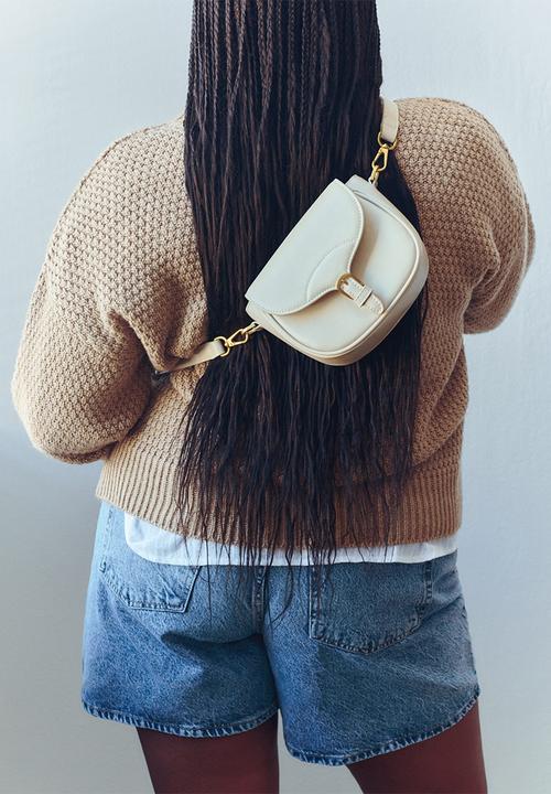MANGO - Flap crossbody bag - ivory white