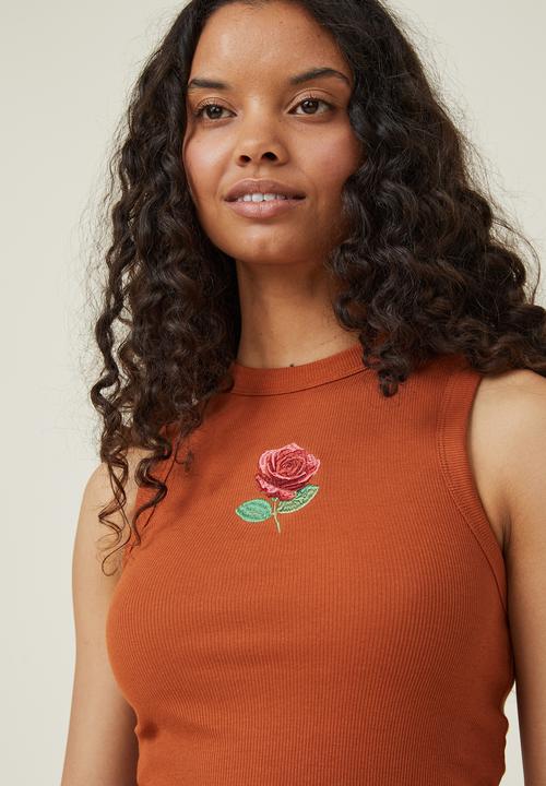 Cotton On - Graphic rib racer tank - rose/autumn brown