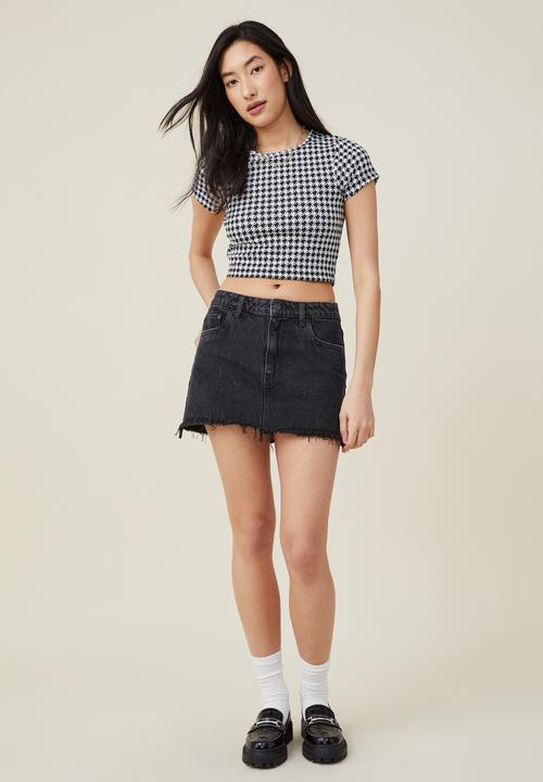 Cotton On - Ebony crew neck tee - black/white houndstooth