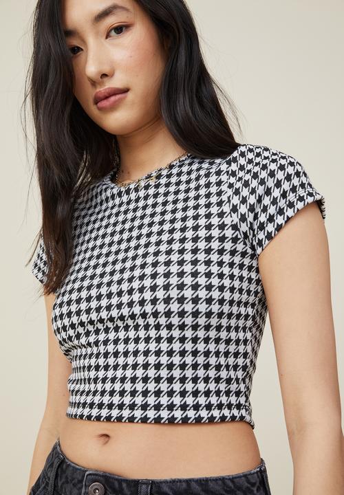 Cotton On - Ebony crew neck tee - black/white houndstooth
