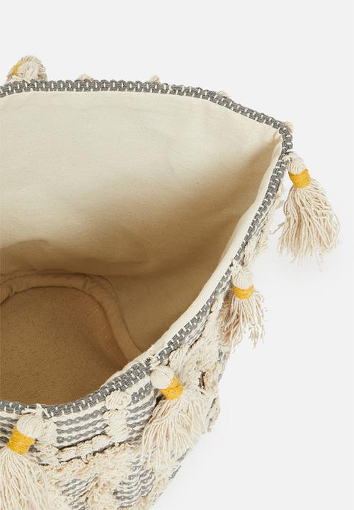 Sixth Floor - Alex tufted basket - grey & yellow