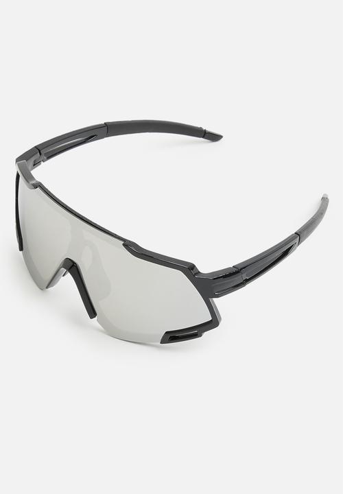 Superbalist - Spencer shield - black