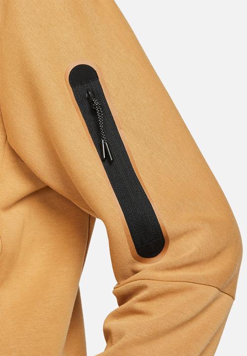 Nike - NSW tech fleece crew sweatshirt - elemental gold sail